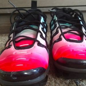 Nike vapor maxes.